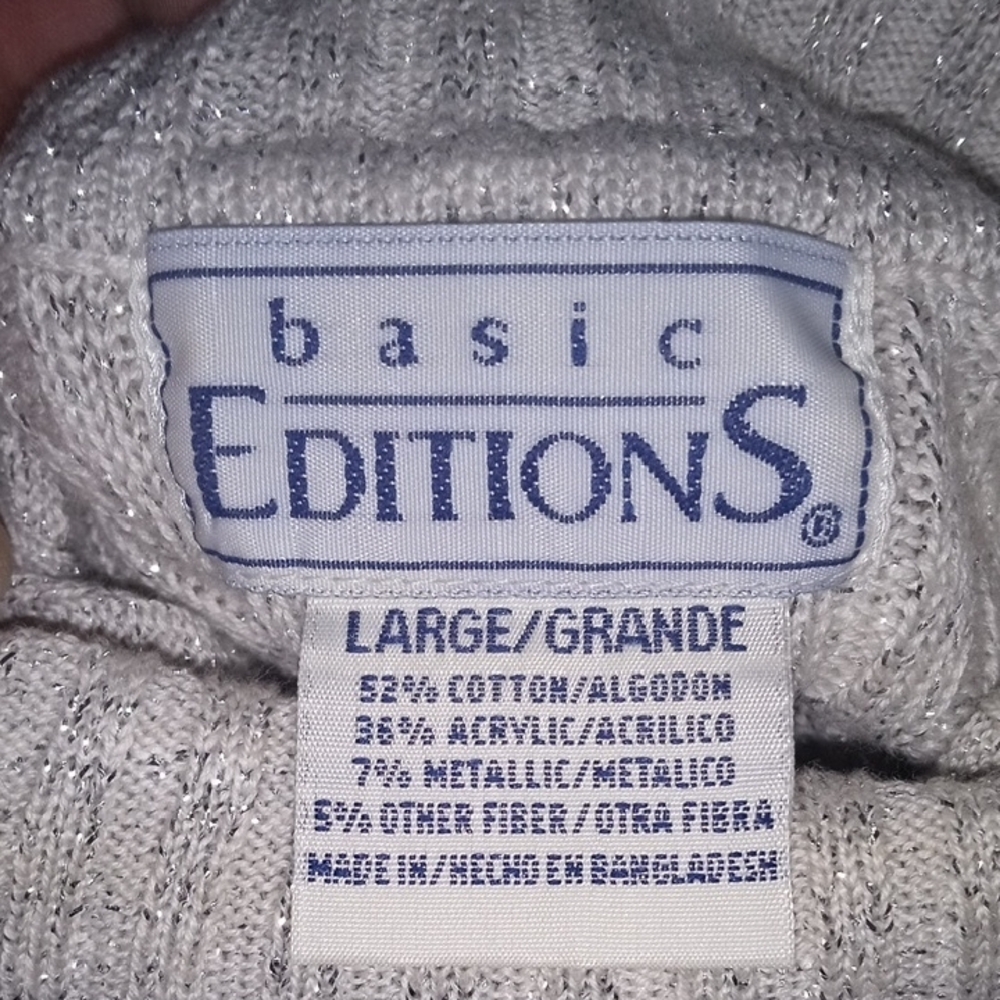Women's Silver Ribbed Sweater - Picture 4 of 4
